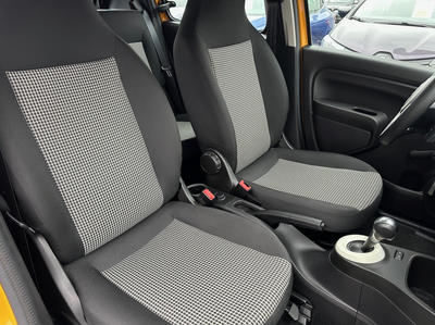 Renault Twingo III E-Tech Life