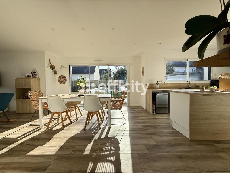 Pavillon - 128 m² - 6 pièces