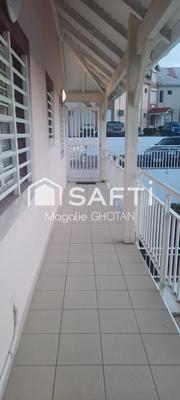 Appartement - 60 m² - 3 pièces