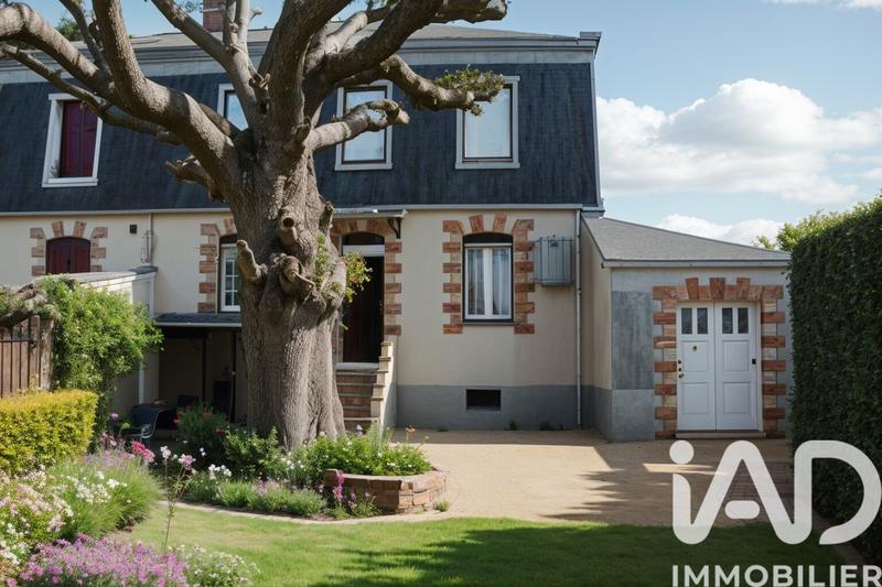 Maison - 102 m² - 5 pièces