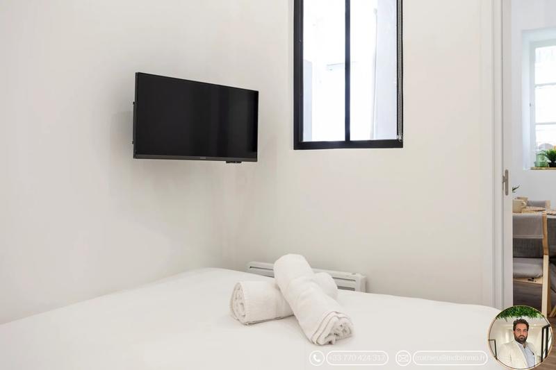 Appartement - 100 m² - 9 pièces