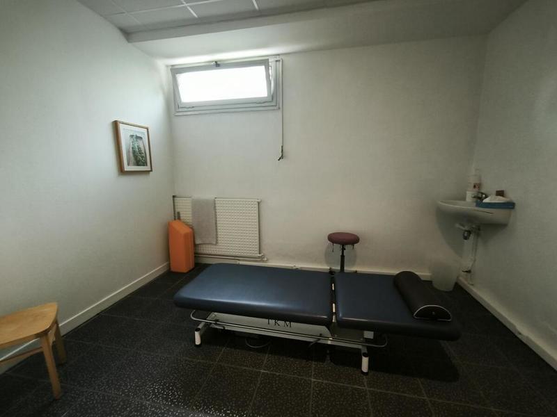 Local commercial - 252 m² - 11 pièces