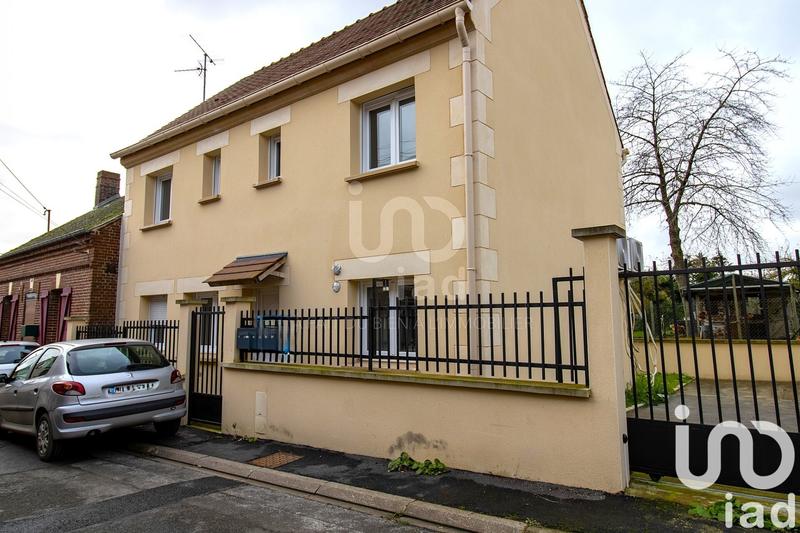 Maison - 98 m² - 5 pièces