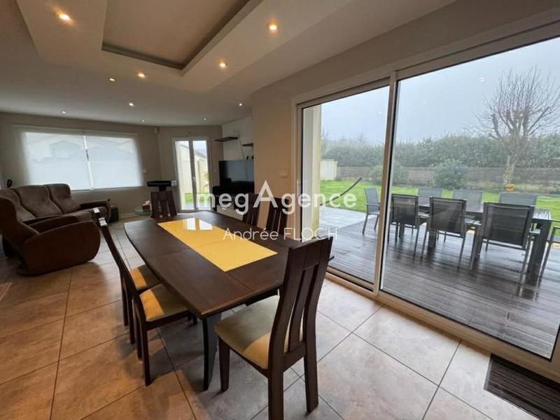 Maison - 131 m² - 7 pièces