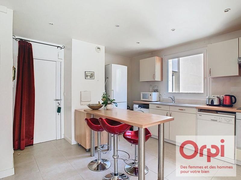 Appartement - 89 m² - 4 pièces