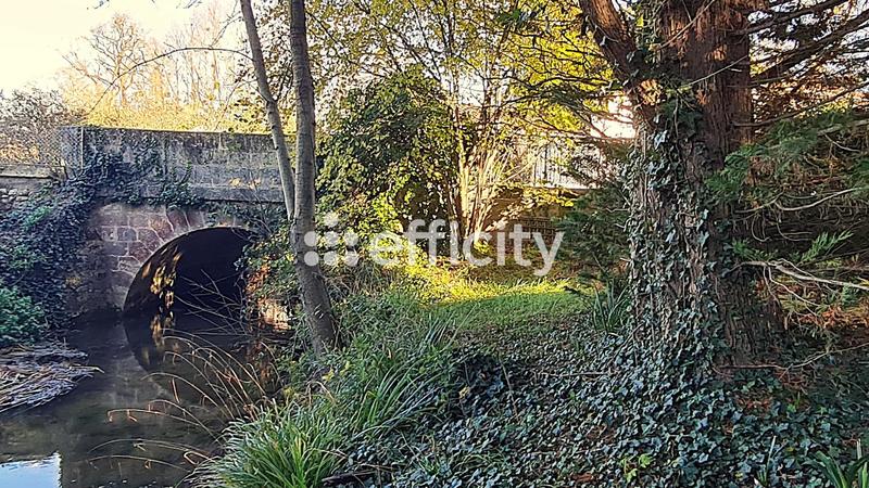 Maison en pierre - 160 m² - 8 pièces