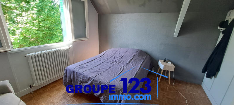 Maison - 93 m² - 4 pièces