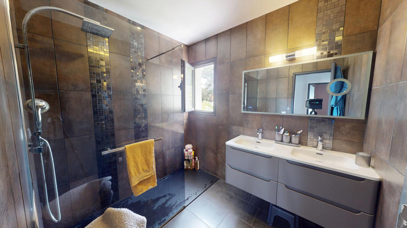 Maison - 154 m² - 6 pièces