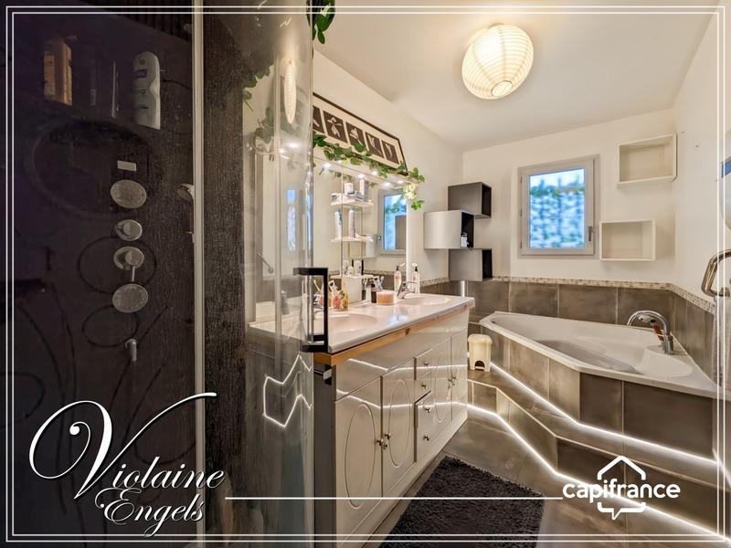 Villa - 115 m² - 6 pièces