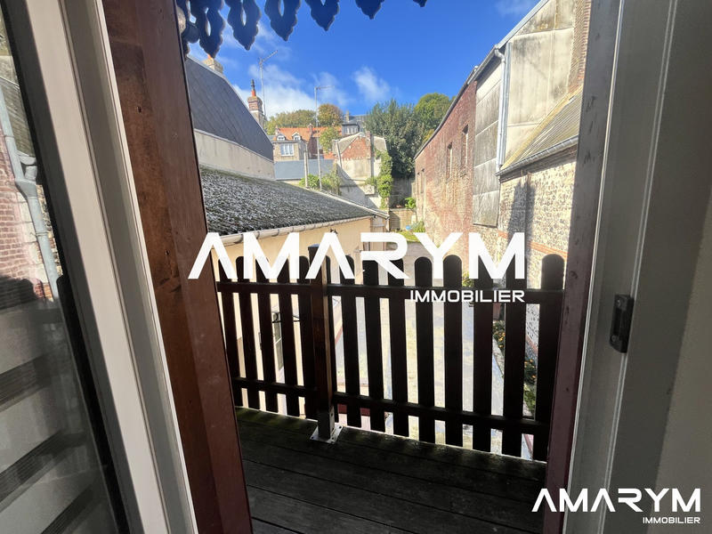 Maison - 158 m² - 5 pièces