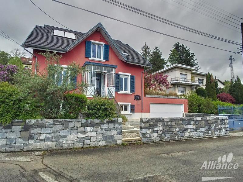 Villa - 164 m² - 6 pièces