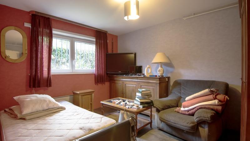 Maison - 161 m² - 7 pièces