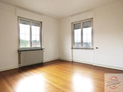 Maison - 336 m² - 15 pièces