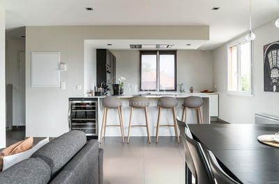 Appartement - 90 m² - 4 pièces