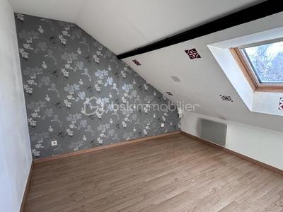 Immeuble - 210 m² - 8 pièces