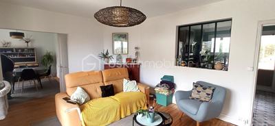 Maison traditionnelle - 115 m² - 6 pièces