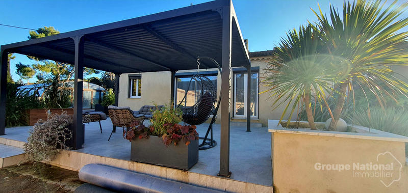 Maison - 102 m² - 4 pièces