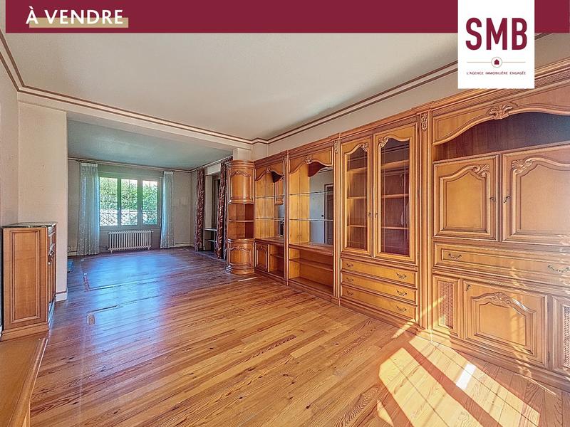 Maison de ville - 180 m² - 8 pièces