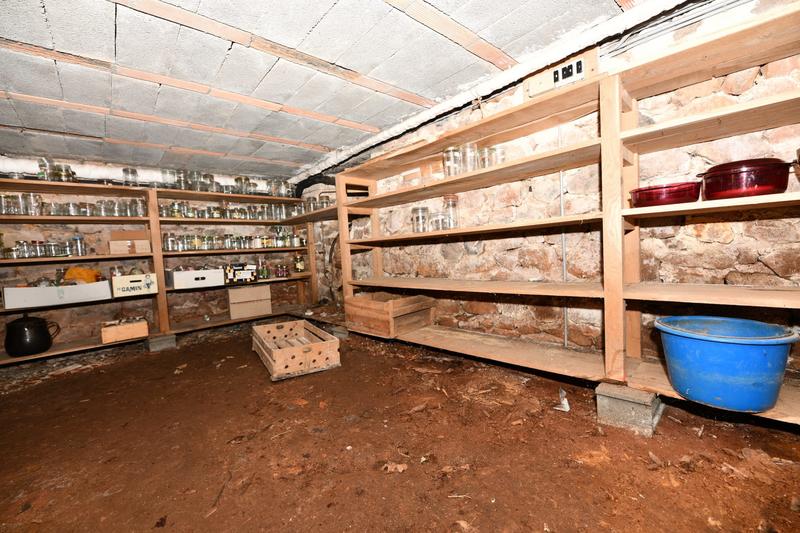 Maison - 150 m² - 9 pièces