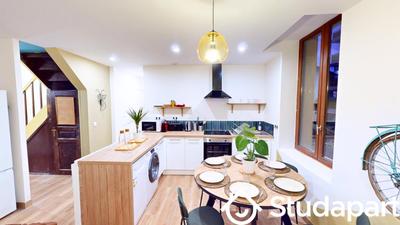 Chambre - 10 m² - 1 pièce