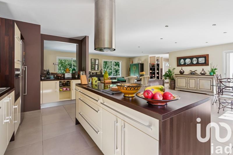 Maison - 190 m² - 6 pièces