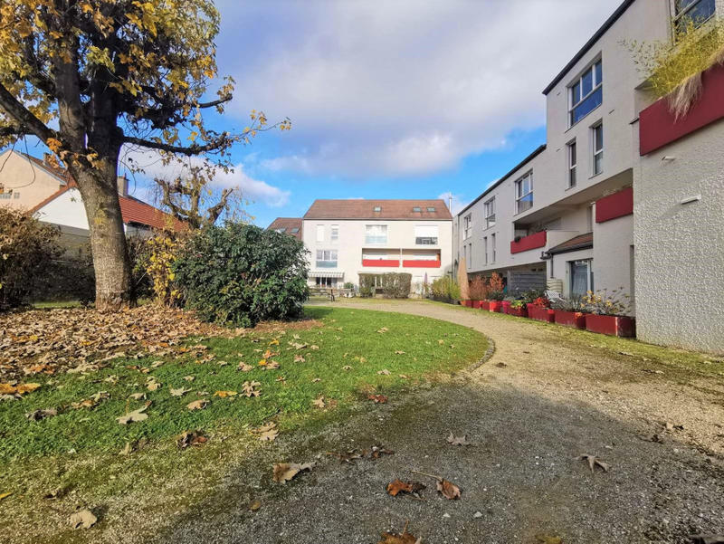 Appartement - 77 m² - 3 pièces