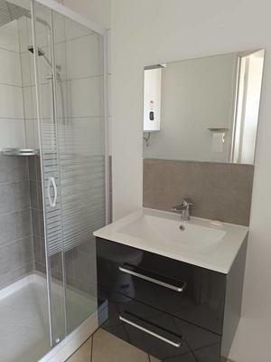 Studio - 15 m² - 1 pièce