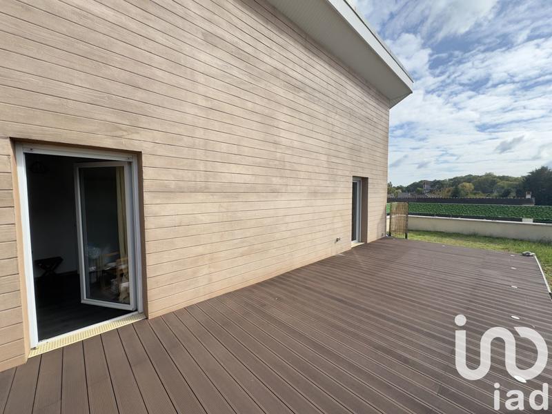 Duplex - 103 m² - 5 pièces