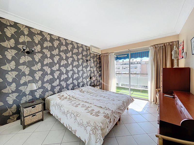 Appartement - 141 m² - 5 pièces