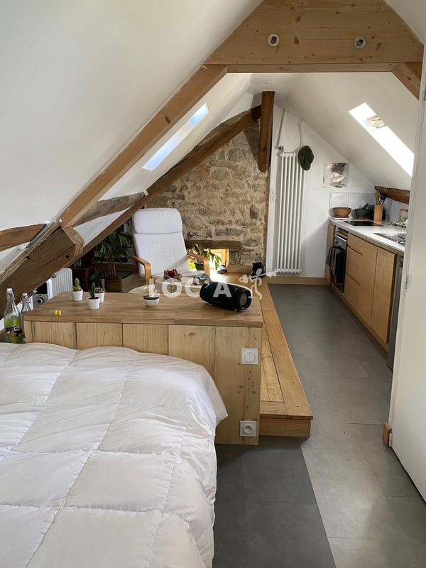 Studio - 14 m² - 1 pièce