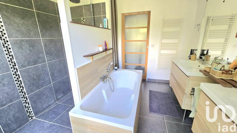 Maison - 119 m² - 5 pièces