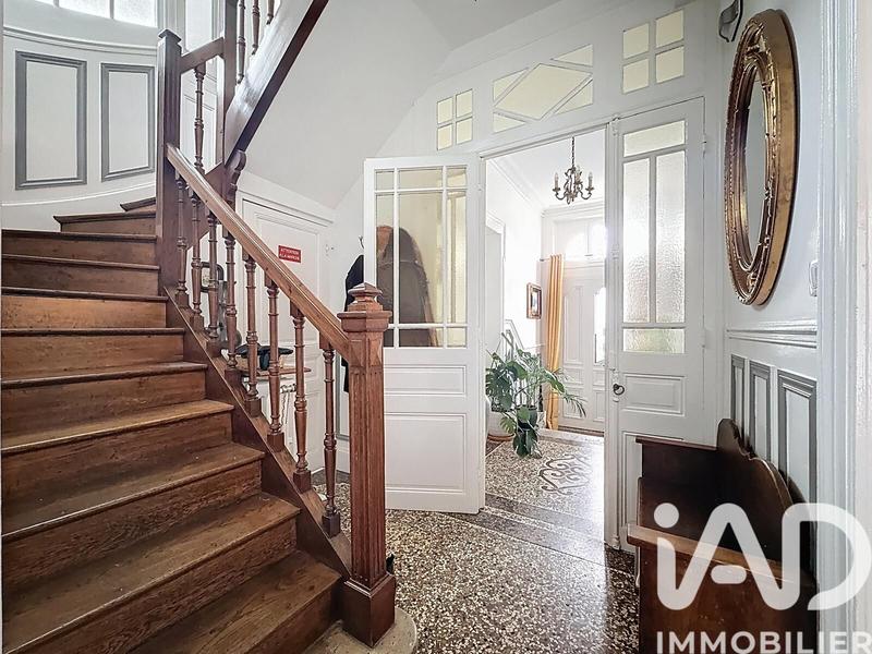 Maison de ville - 265 m² - 12 pièces