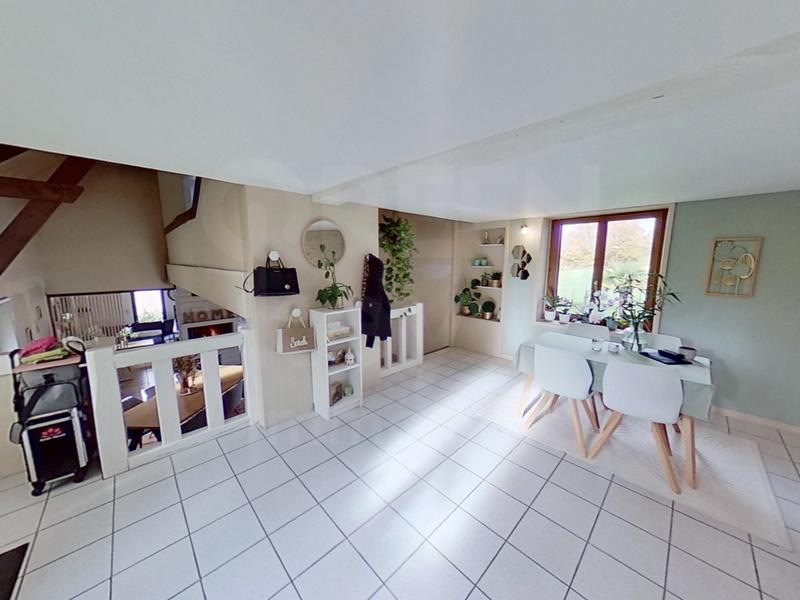 Maison - 216 m² - 7 pièces