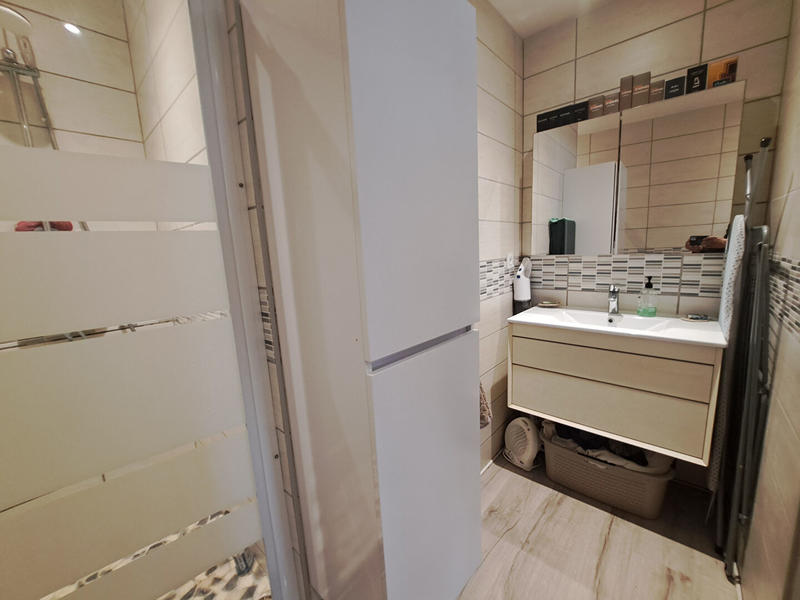 Immeuble de bureaux - 60 m²