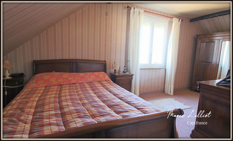 Maison - 96 m² - 5 pièces