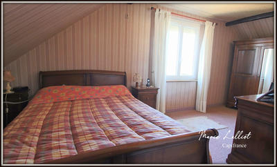 Maison - 96 m² - 5 pièces