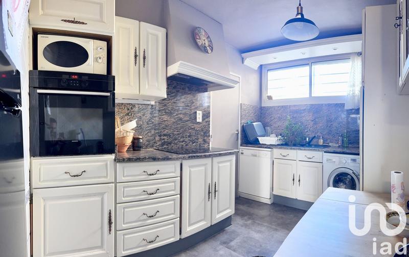 Appartement - 77 m² - 4 pièces