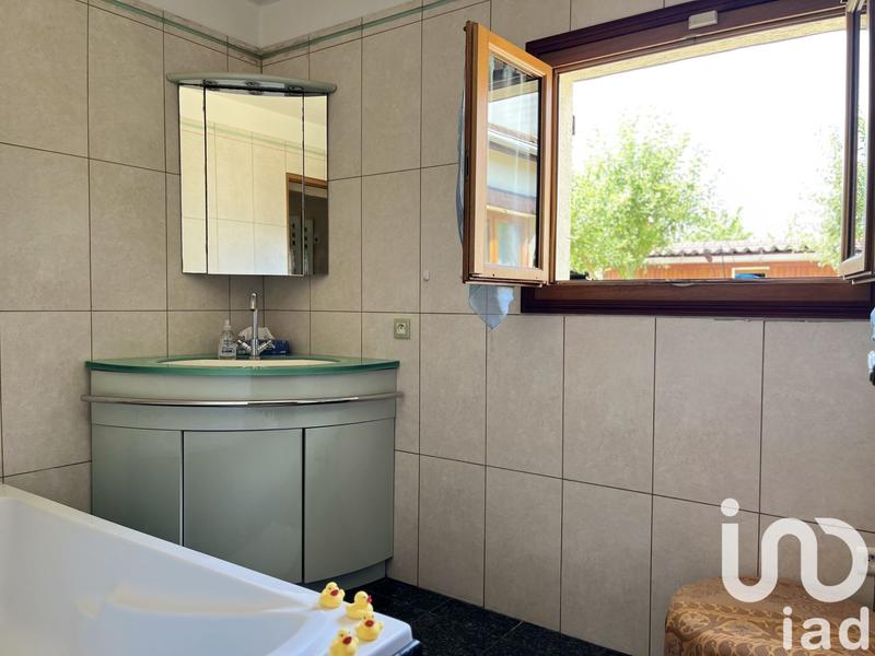 Maison - 161 m² - 7 pièces