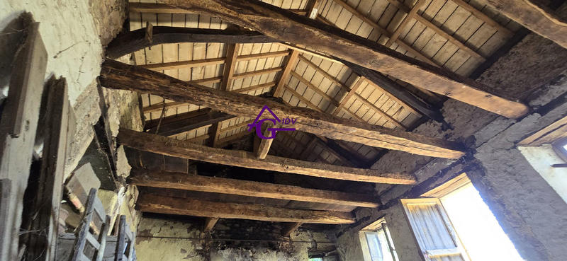 Maison traditionnelle - 80 m² - 2 pièces