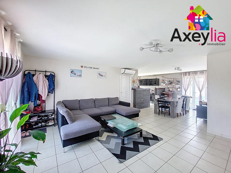 Maison - 102 m² - 6 pièces