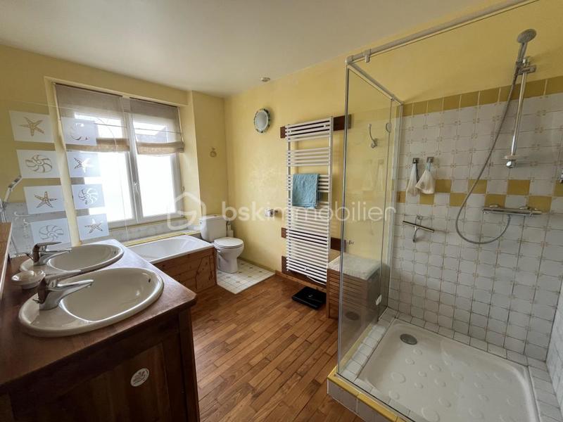 Maison - 126 m² - 6 pièces