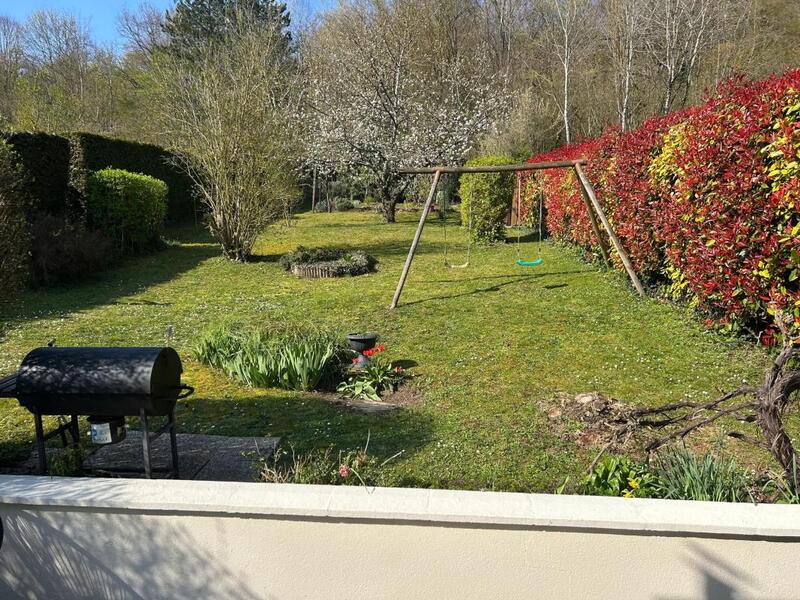 Maison - 93 m² - 5 pièces