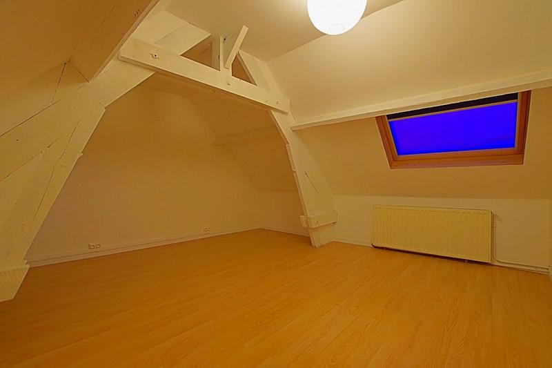 Maison - 234 m² - 7 pièces