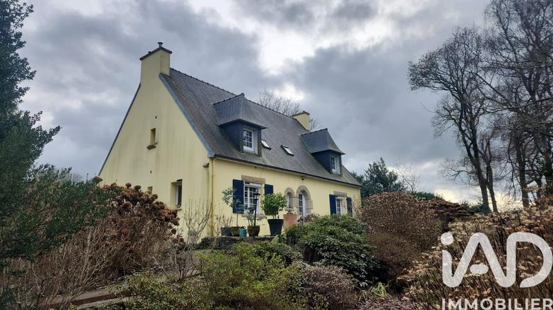 Maison - 194 m² - 5 pièces