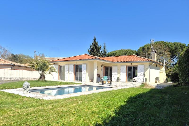 Maison - 105 m² - 4 pièces