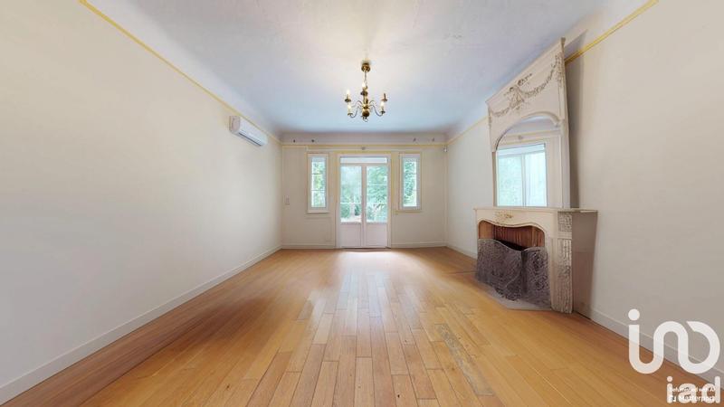 Maison - 211 m² - 7 pièces