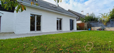 Maison - 182 m² - 8 pièces