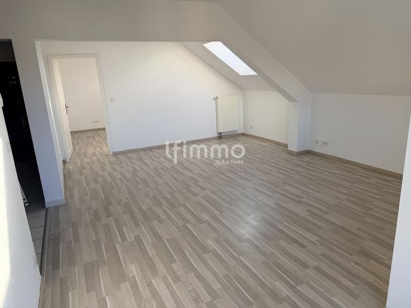 Appartement - 60 m² - 2 pièces