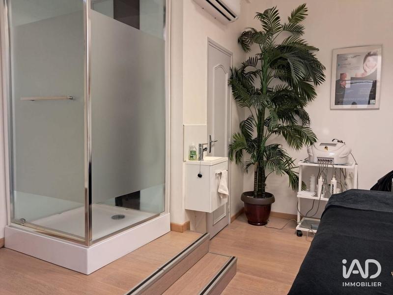 Local commercial - 87 m²