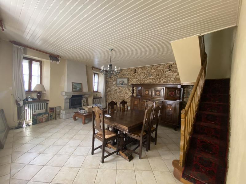 Maison - 149 m² - 6 pièces